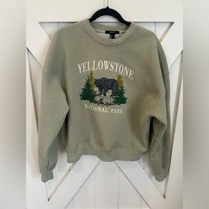 Forever 21 Yellowstone crewneck sweatshirt